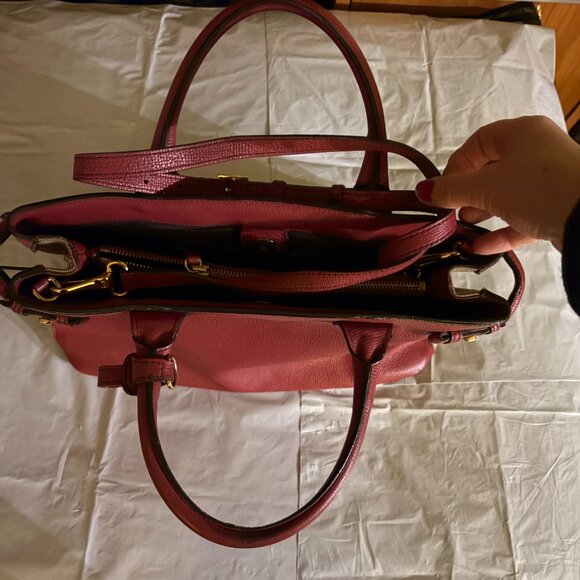 BURBERRY SM BANNER CRIMSON LEATHER CHECK CANVAS SHOULDER Medium TOTE BAG - Picture 16 of 16